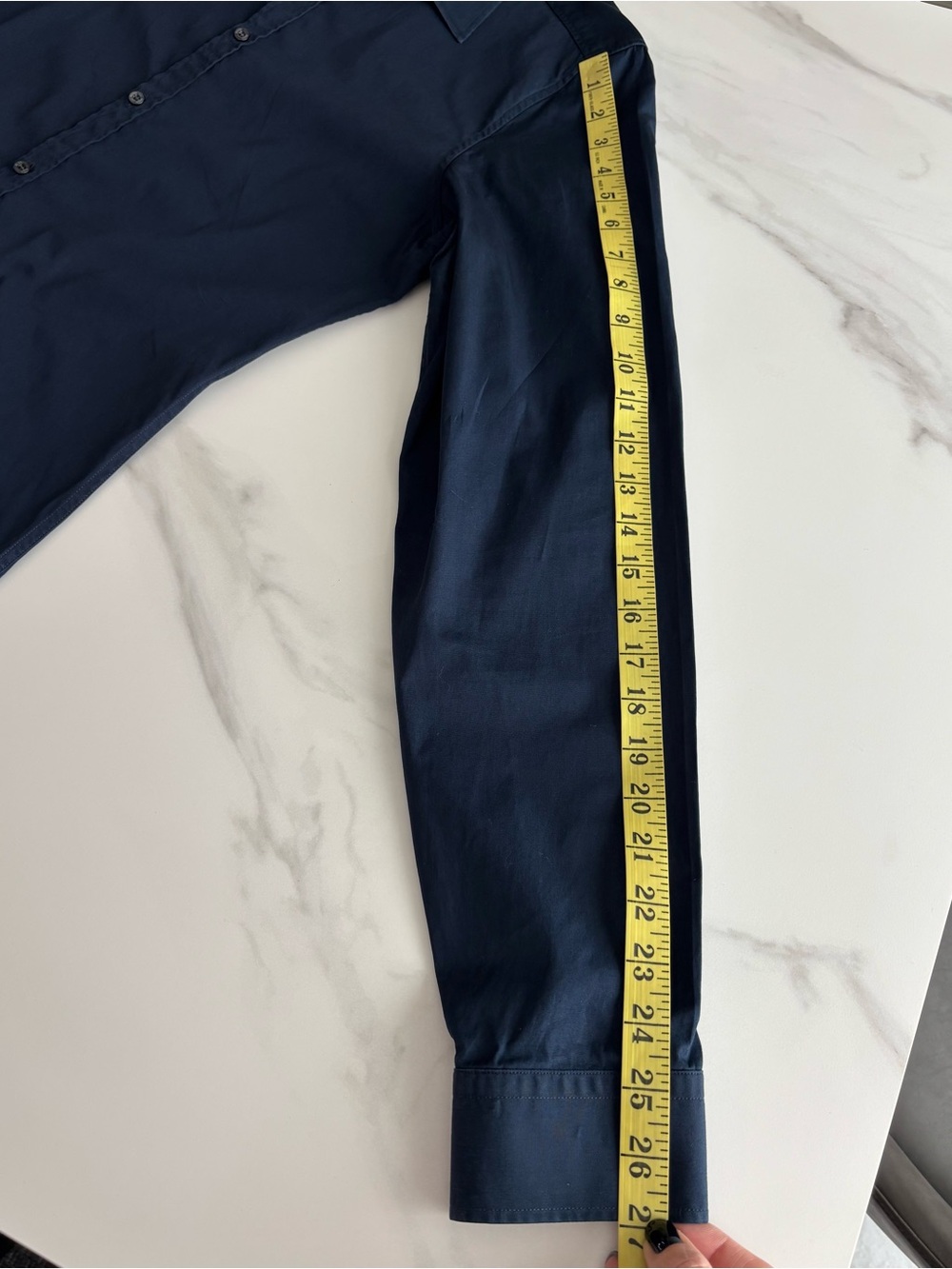 Gucci Men's Dark Blue Button-Front Dress Shirt 40 15 3/4 - Picture 8 of 16